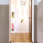Apartment Hostly-ai Due Passi